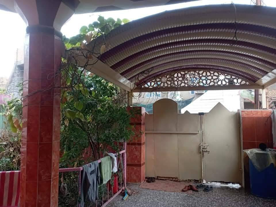 #دار سكن
 #العنون كوت زين القوس شارع الشيرازي قرب كوزمتك سجاد
 #طابقين صب مسلح والطابق الثاني عكادة جاهز للسكن لامطلوب ولا مرهون يباع نقدا وعلى المبادرة السعر145مع المجال اتصال***********
***********
