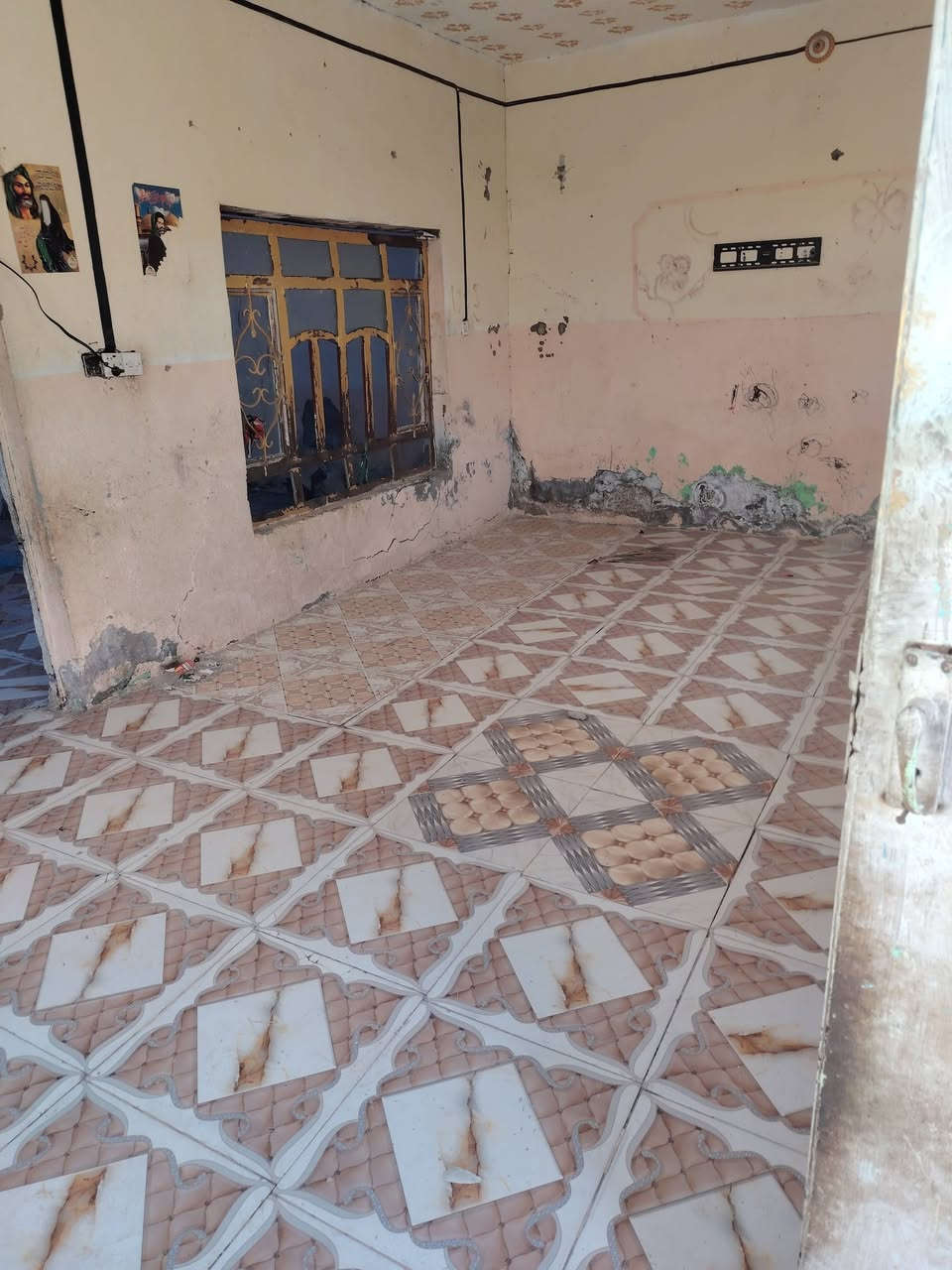 السلام عليكم  بيت للبيع تجاوز بيه صاله وغرفه ومطبخ وصحيات سعره    10 ملايين وبيه مجال  مكانه حي الوحده قرب الحولي التواصل خاص


**إذا كنت صاحب هذا الإعلان وتريد حذفه لأي سبب، رجاءا أرسل رسالة إلى الدعم الفني**