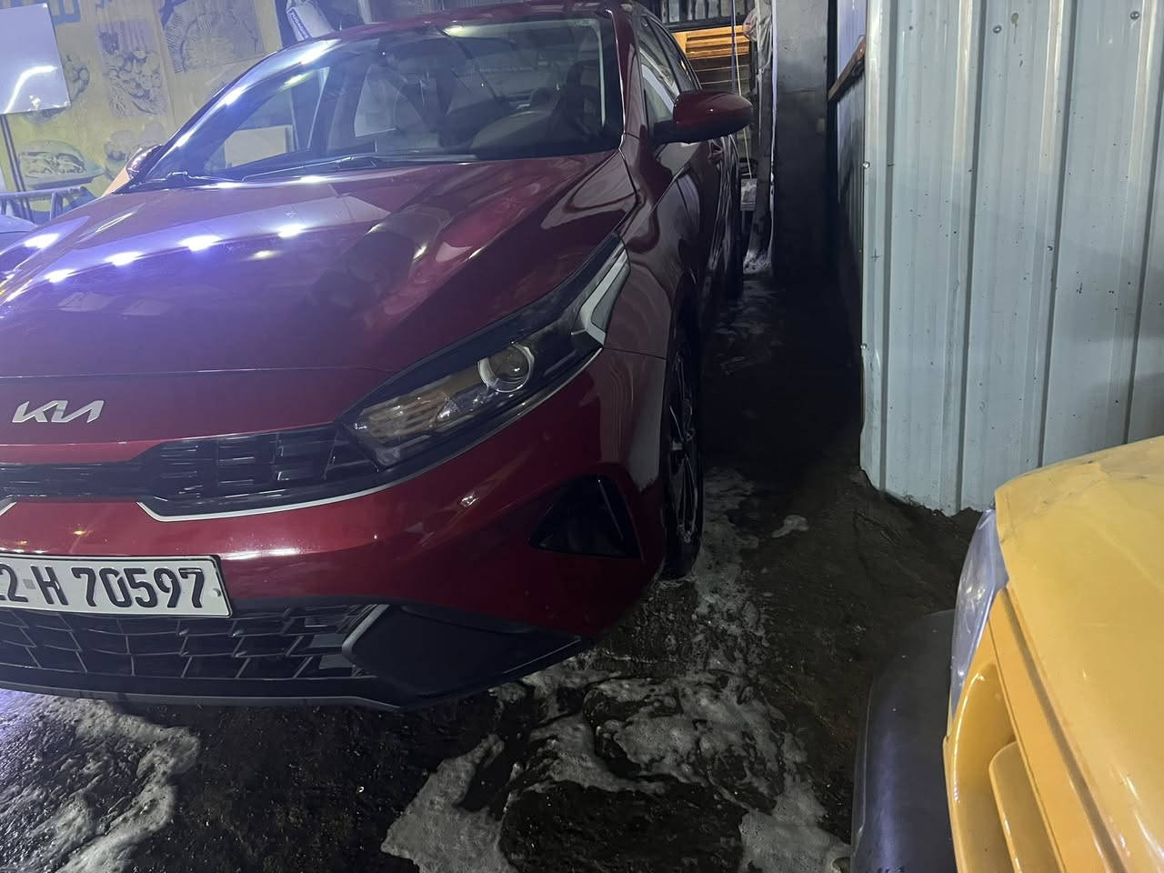 كيا فورتي موديل ٢٢ وارد امريكي 
حادثهة موضح بلصور بدون ايرباك وسونار موجود
رقم اربيل تحويل ثاني يوم
موجوده بغداد الجديده
السعر١٤٣ ورقه 
تلفون ***********
