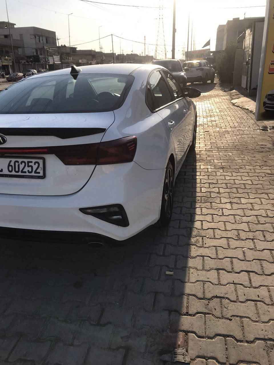 سلام عليكم كية فورتي وارد امريكي الموديل ٢٠١٩ عنوان بغداد  رقم ***********  كير ايتي سعر 123
