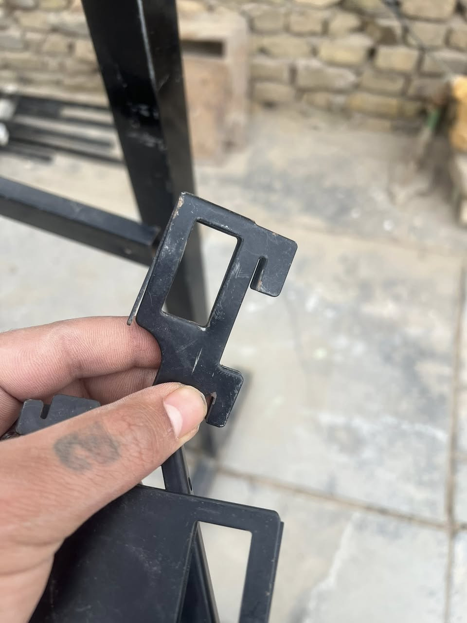 سكك اسود  + حلقه بوري
بوري 3 متر 
موجودات 
راسلني وتدلل *********** 
توصيل 🚚 متوفر لجميع محافظات
