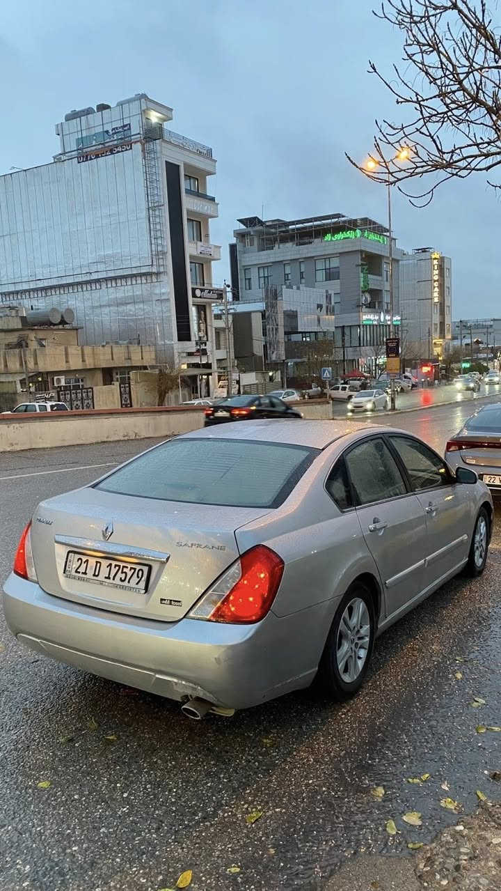 سلام عليكم رينوو سافران ٢٠١١ سياره حيلل نضيفه سياره بسمى سنه ويه رقم جديد سنه ٢٠٣١ جديده كير محريك أطيك شرط ١٥٠ كيلو متر ماشيه سياره صدر حداديه طيرات جديده ٢ بضمه موجود سبير منازله صبوغ بس بنيد
بدون ضربه
مكان سياره سليمانيه
سعر ١٠٥ وه رقه
***********
٤ سلندر
