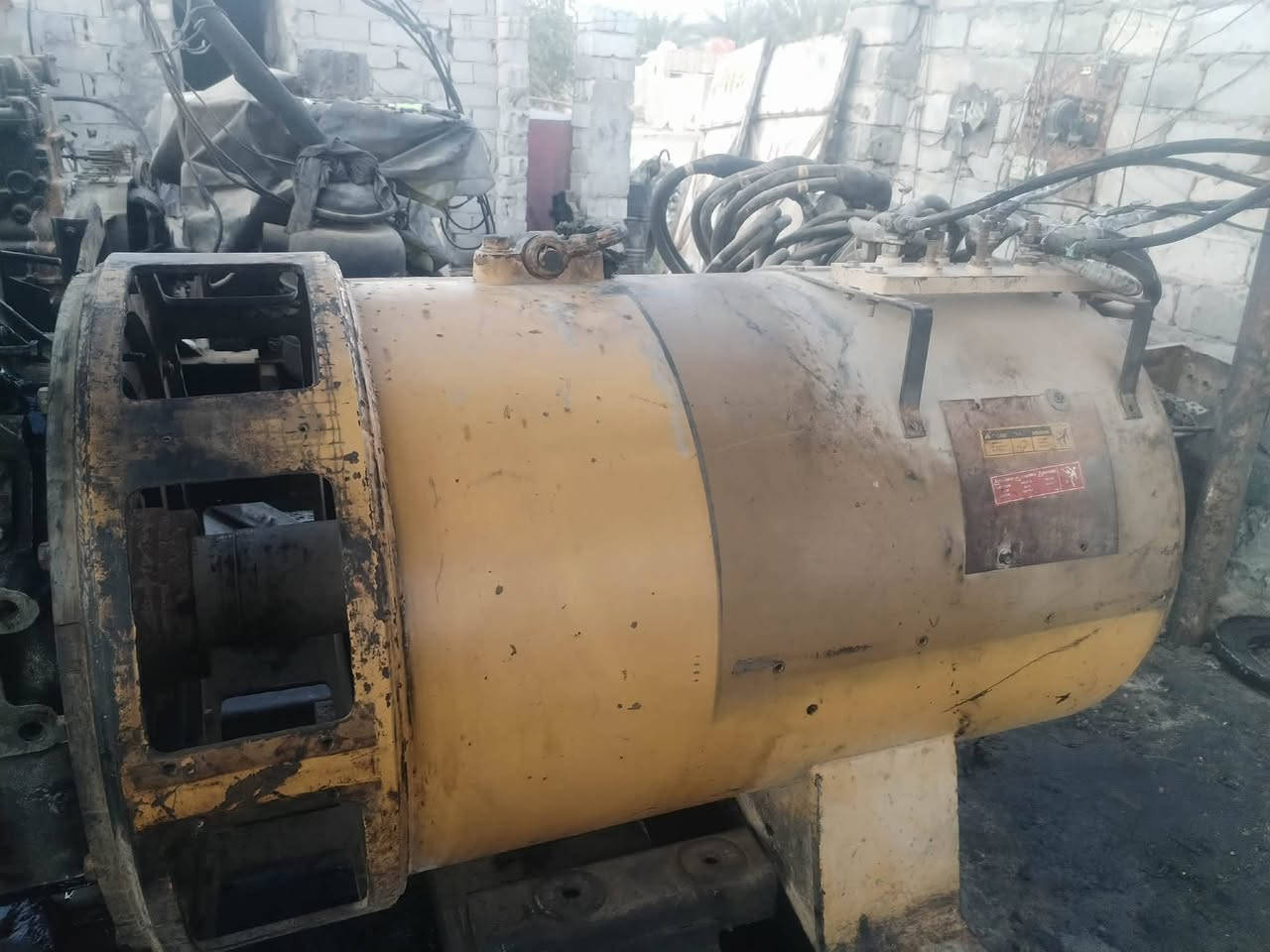 السلام عليكم إخوان رأس توليد للبيع شغال 550كيفي الشراي يتصل على رقم ***********
