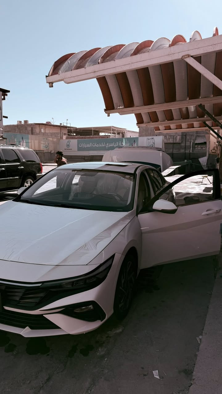 النترا 2025
النترا 2025 وارد الصين 
ماشيه 27 الف 

دواخل اوف وايت 
كشنات كهرباء 
رادارات خلفي امامي 
فتحه 
مثبت سرعه 
محدد سرعه 
دبل نوزل 
المواصفات البقيه معروفه 
السيارة كفاله 
السيارة استخدام شخصي جديده بمعنى الكلمة 

السعر 153 بيها مجال 

***********
