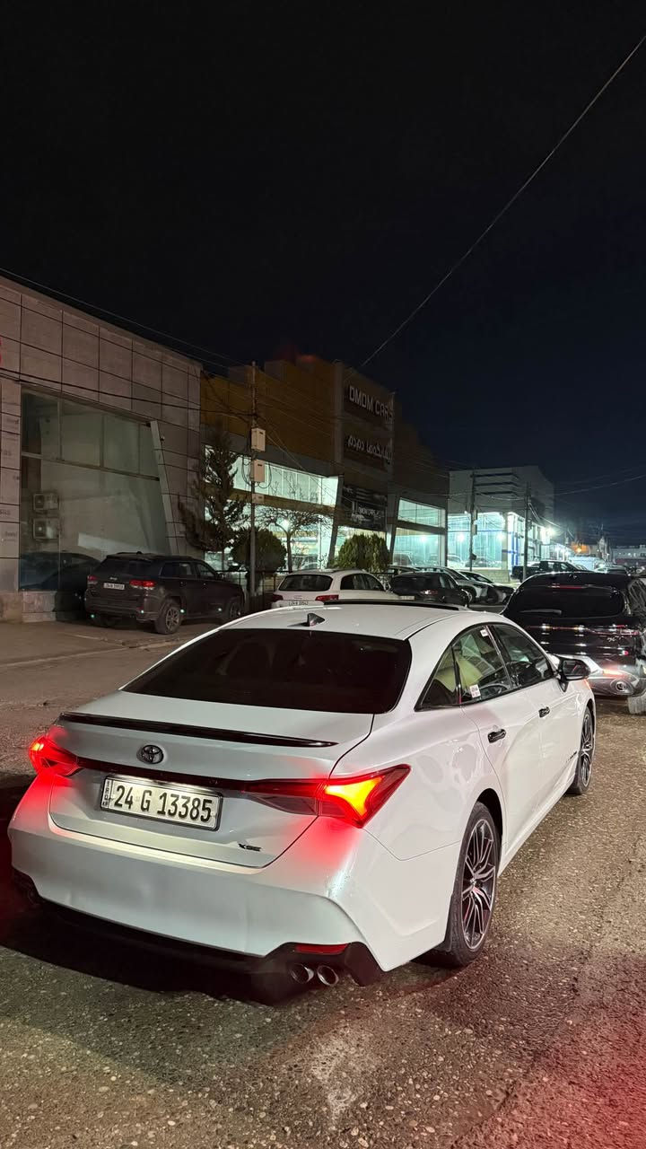Toyota avalon 
XSE 
2019 
No paint بدون سبخ 
سلايت 
سماعات JBL
كشن تدفيه
شحن وارليس 
بدون دعم 
سعر ٢٧٨ ورقه 
*********** زاخو, دهوك
