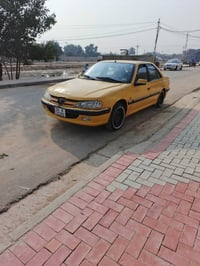 للبيع بيجو بارص سياره نضيفه ورقم انكليزي السياره بسمي ومكينه وكير وحدا...