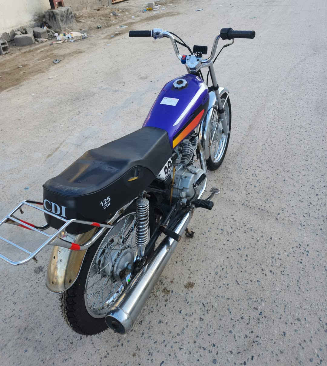 سلام عليكم اربعه كير البيع محرك انتنس مفتوح وشلعه ومعدل بشرط دراجه كللك يعني ادوات مكفوله من سرقه مكان بصره زبير رقم ***********
