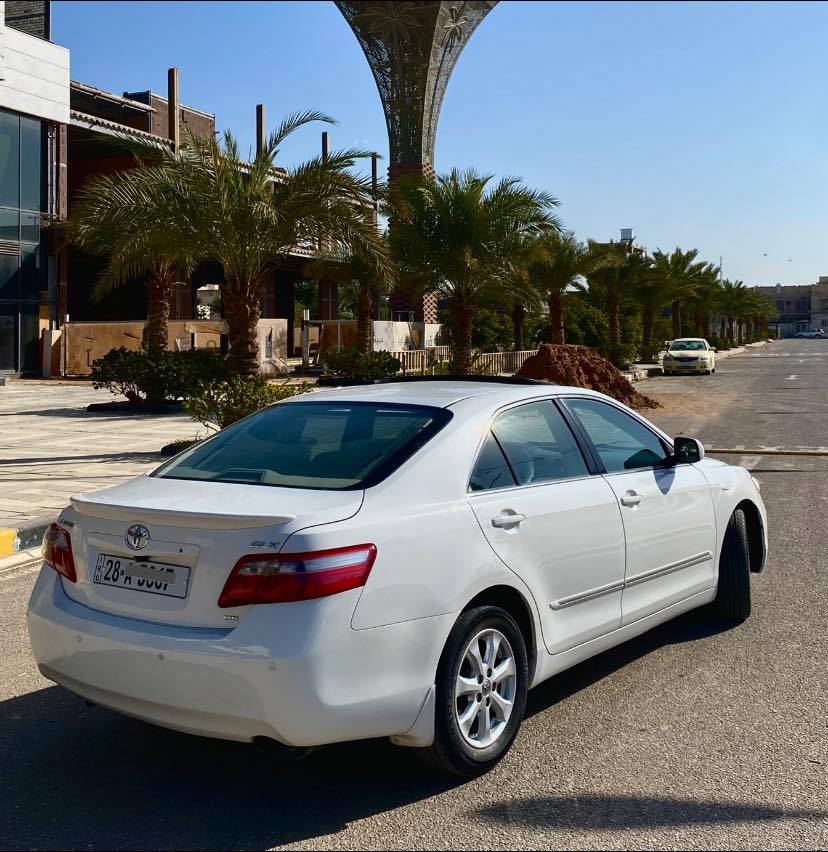 سلام عليكم للبيع
كامري موديل 2009
ماشية 87kmالف 
رقم نجف بأسمي 
فول مواصفات GLX
فتحة 
تحكم ستيرن
كرسي كهرباء
بردة كهرباء

السيارة مكفولة كفالة عامة من كلشي 
كاعياته الاصلية 
تخم تاير جديد بيها 
كير 
محرك 
حدادية 
كله جديد
مكان السيارة النجف الأشرف 
للأستفسار ***********
