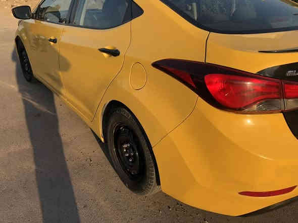 السلام عليكم الانتراء 15 وارد حادثها بلخارج جاملغ الايسر والسونر موجود داخل المنشور  كشنات تدفئة تحكم استيرن جهتين نضام ايكو 
شاشه لمس كامره مكينه 1800 دوش 
السعر 110
***********
العنوان مدينه الحبيبيه قرب عماره الورفلي البرتقاليه
