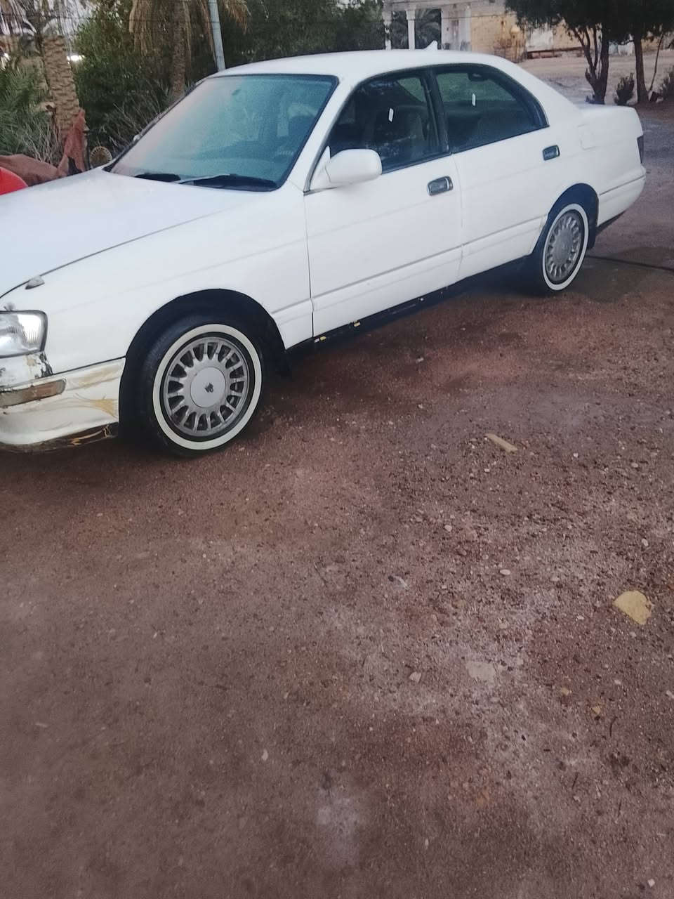 السلام عليكم سياره بطه منفصل مكينته تنقص يعني شويه تعبانه مكينه فيفيتي 2500العادي ثاني يوم تحويل سنويه ل2027ئله تسقط 50وبيه مجال خابر وبيك خير وتدلل***********..
