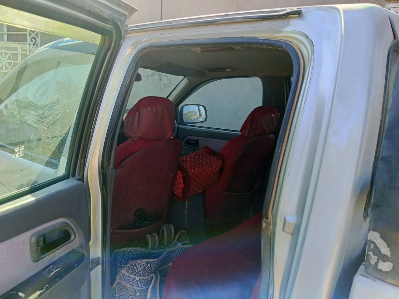 السلام عليكم بيكم كنوه للبيع  مويل 12 مكفوله من ضربه وصبغ سياره نضيفه شاصي ورقم شاصي كله كفال تحويل ثاني يوم تخم تاير جديد كهربائيات شغاله مكان السياره ديوانيه مركز المدينه السعر 45 وبيها مجال
اني مكلف بل نشر هاذه رقم راعيها  والشراي يخابره 
***********
