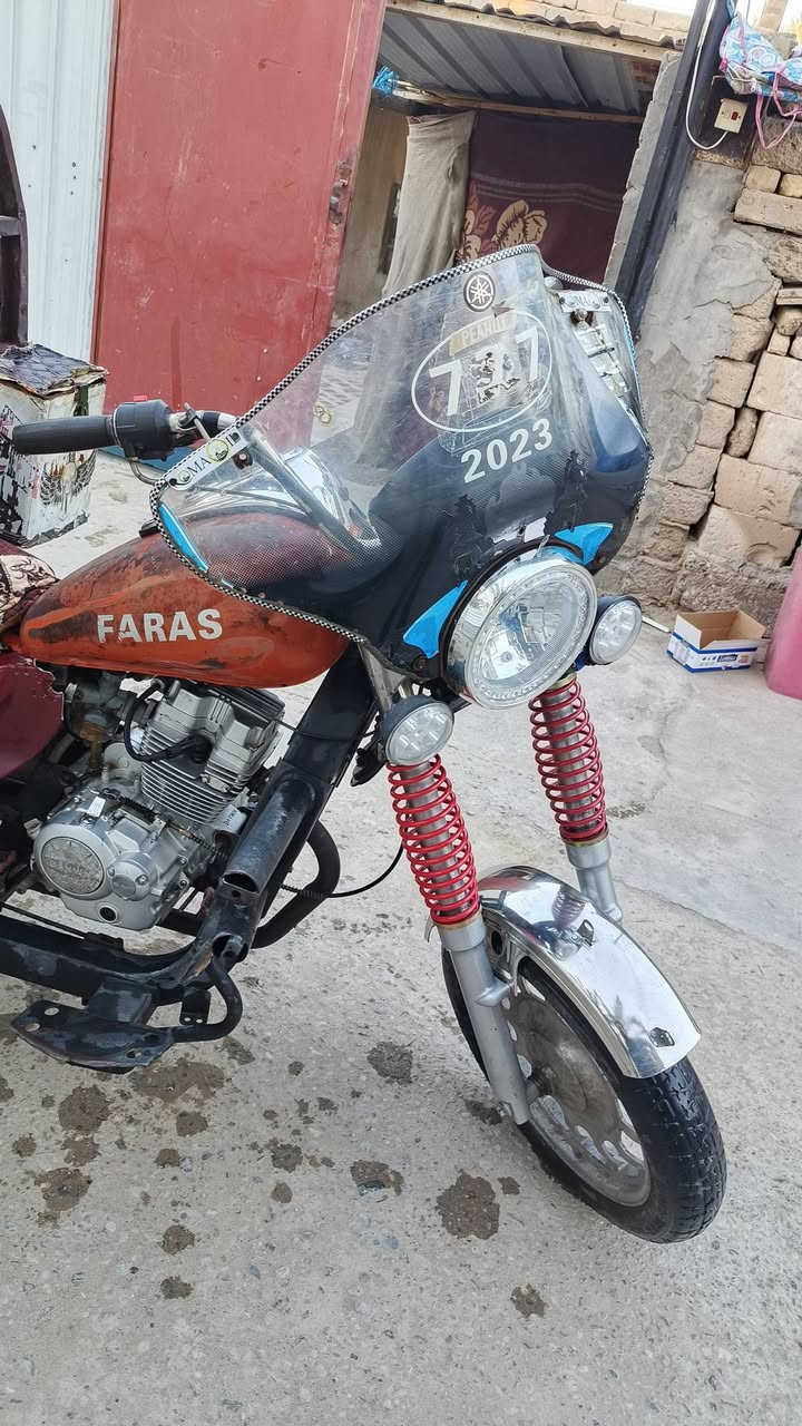 سلام عليكم ستوته ليفان فرس اوراق اصولي موديل 2013  كامله مكمله مكينه دايوان لاتنقيص ولاتبخير دبلات جدد توني شادهن تايرات جدد شاصي لاخياس ولا فطر بدي جديد الستوته مال جناي مرتبها كلش المكان البصره قضاء المدينه ابو غريب السعر خاص رقم الهاتف
***********
