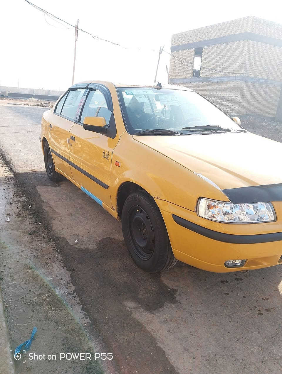 سلام عليكم 
سمند للبيع 2011رقم واسط 
مصفرة هيئه وغرامات رقم الانگليزي الجديد محرك كير تبريد مكفولات حداده ورا وكدام جديده تخم تاير جديد لايتات كيجات كلشي شغال مكاني ميسان العماره مكفوله السياره بس جاملغ صبغ جهه العبري الامامي 
***********واتساب اتصال////////***********
