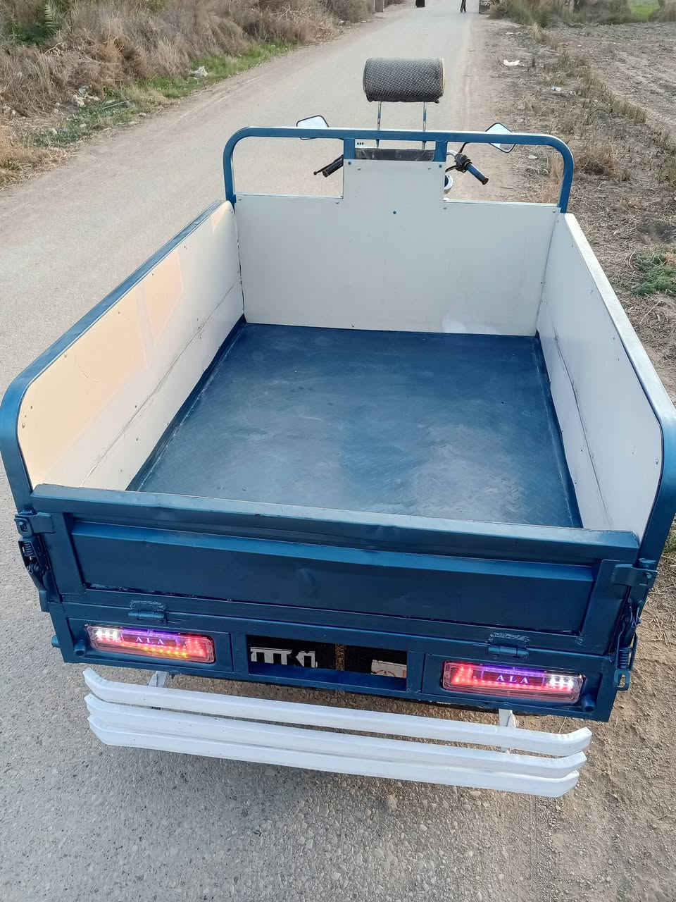 سلام عليكم ستوته للبيع دايون اوراق اصولي موديل 18ستوته نضيفه رقم الهاتف ***********
