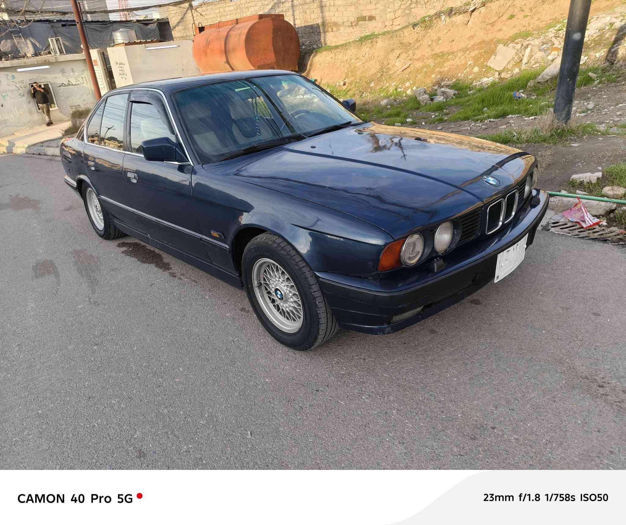 سلام عليكم
سياره للبيع 
موديل90
كير مكينه شرط مكينه فل
شرط التحويل كاربون بيها
طخم تايه
مصبوغه عام جمالية
***********
