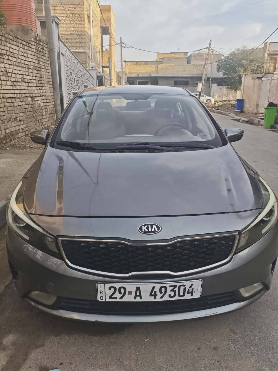 كيا سيراتو موديل 2017 وارد خليجي مبدل باب وبيه رشاة  صبغ خفيفة محرك 1600 كامل مواصفات السياره تخبل
  رقم الموبايل ***********
