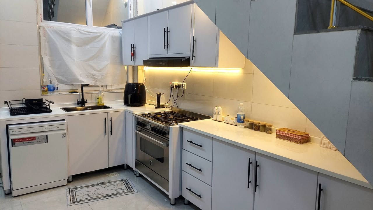 خيرات الكوثر للألمنيوم  
تجهيز المباني والدور 
عمل كاونترات ألمنيوم 
عمل كاونترات HDF تركي 🇹🇷 مختلف الألوان 

محجر درج تركي🇹🇷 درجة أولى  
الألوان - ذهبي+برونزي+فضي+نفطي+اسود  أضافة الى كرستال 

عمل ابواب PVC🚪🇹🇷بأنواعها والشبابيك  بمختلف القياسات 

 مع ضمان الجودة العمل 

 بامكانكم الزيارة موقع العمل والاشراف

 #نتعامل_مع_موظفين_بالاقساط يمكنكم مشاركة المنشور

 للاستفسار مراسلة #البيج او #زيارة_موقع

 #عزيزية_حي_العروبة_مجاور_محلات_عبد_الواحد 

 الإتصال بنا 
 *********** كرار ابو ريحانه
 *********** ابو ذر مهدي 
 فايبر تلكرام واتساب
