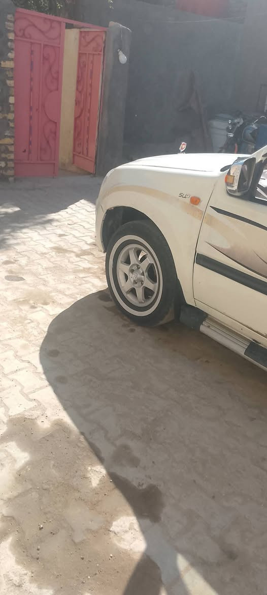 السلام عليكم للبيع فتون مقفوله كفاله عامه محرك كير شرط تحويل مباشر موديل 2013 سياره  نظيفه رقم مثنى السنويه ما ساقطه سعر 50 وبيها مجال مكان السماوه ‏‪***********‬‏
