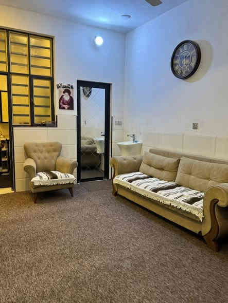 اللهم صل على محمد وآل محمد بيت ١٠٠مترللبيع طابق واحد طابو زراعي سند ٢٥بشعله بشارع ابوالدهن بيت بناء جديد ودرجه اولى السعر ٩٥وبيه مجال بسيط للشراي 
للتواصل ***********
***********
