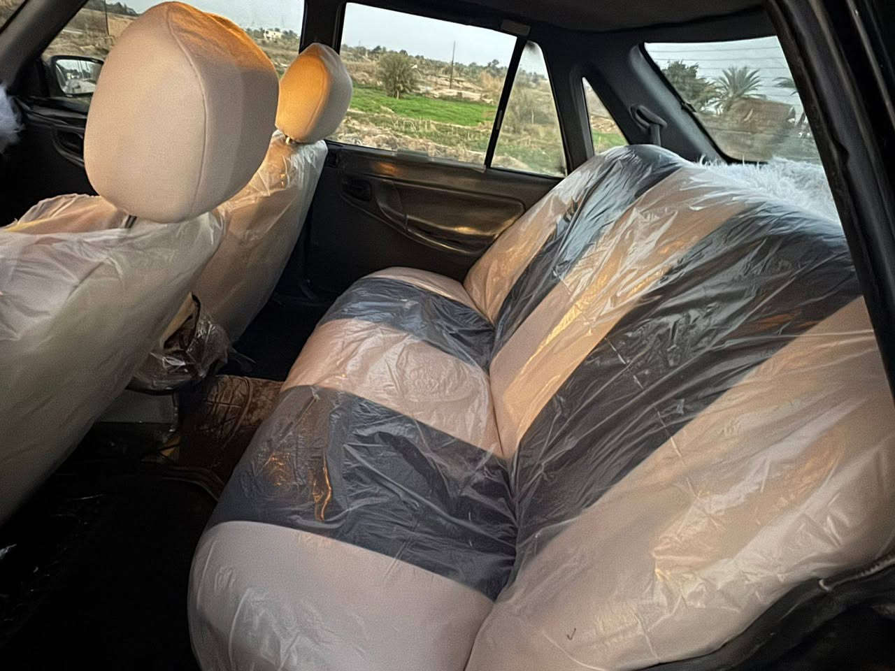 السلام عليكم  برنس للبيع موديل 1995
كير اوتو محرك خير من الله السياره خير من الله كشرها شوفت عينك تبريد.ثلج شغال تخم ويل تخم تاير  صدرها يخبل  منضومه لايت زنون  عالي ناصي رقم بغداد تحويل ثاني يوم السنويه نهاية 2027 للاستفسار على الرقم ملاحضه مكلف بلنشر ***********
مكاني واسط الزبيديه
