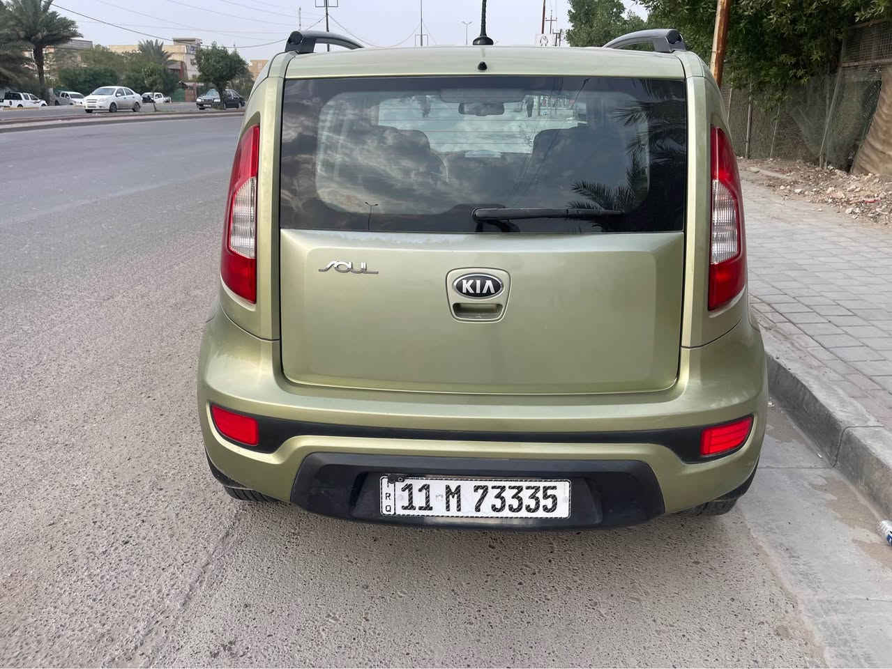 كيا صول 2013 جديده واردد امريكي حادثه جاملغ فقط بدون دواخل محرك 1600 باسمي رقم بغداد دولي وبيه صفحه جارده ونرشت كلير بدون حادث كير مكينه صدر تايرات تبريد دوشمه جديده تحكم استيرن ومكاني بغداد الدوره والسعر (86 ) وبيه مجال ***********/*********** بغداد, العراق
