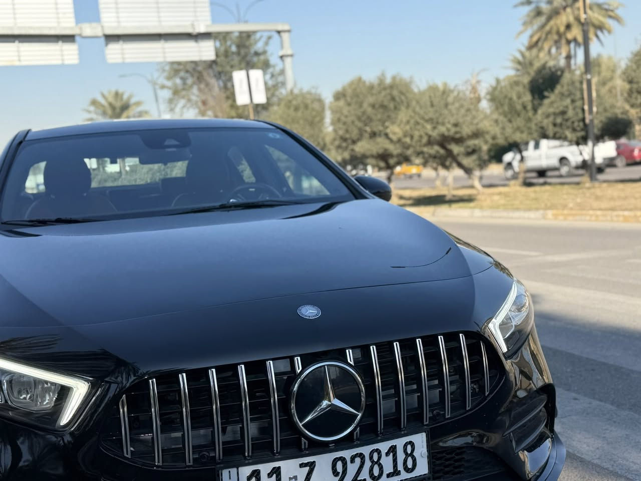 السلام عليكم 
مارسيدس موديل 2022 
فئه A250 هايبرد بلكن 
3 انظمه شحن بانزين هايبرد محرك 1.400 تيربو 
خليجي بيها دعاميه صبغ فقط 
بدون شاصي بدون لغد مكفوله 
السياره ماشيه 17.000 كيلو متر 
مواصفاتها غنيه عن التعريف 
سقف بانراما 
شاحنتها بيها موجوده 
مرقمه باسمي 
السعر 24.300$ 
للاستفسار: ***********
