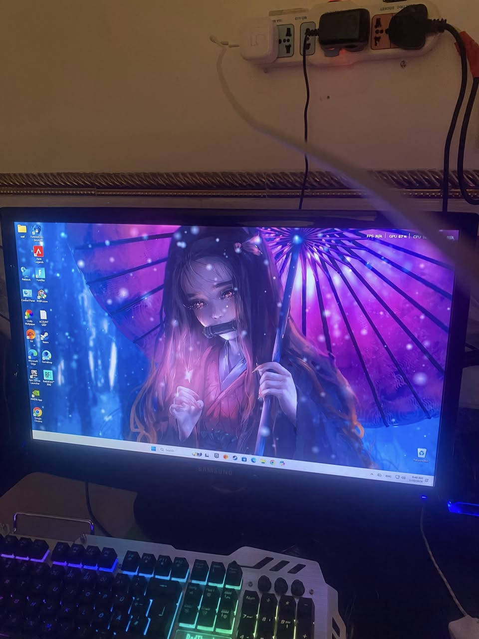 شاشة سامسونج للبيع حجم 24 HD سعر 50
بغداد حي العامل 
*********** ماعندي خدمة توصيل
