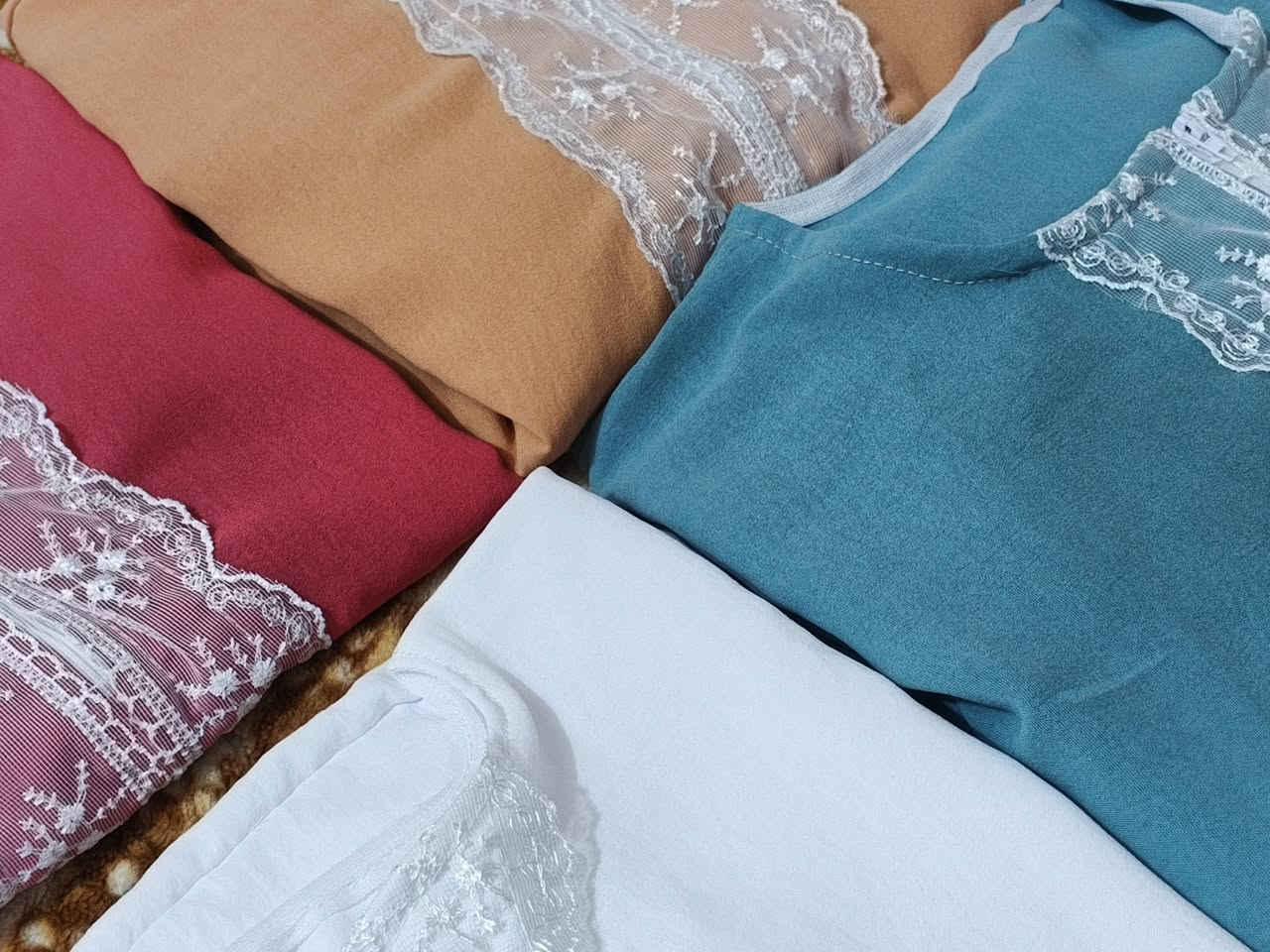 ازار صلاةاخر 3 قطع 😍
خامه // ايروبين بارد درجه اولى 
السعر بعد الخصم// 10 فقط 
متوفر توصيل جميع محافظات العراق ♥️


**إذا كنت صاحب هذا الإعلان وتريد حذفه لأي سبب، رجاءا أرسل رسالة إلى الدعم الفني**