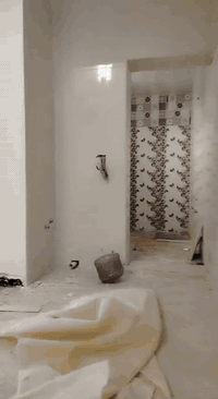 السلام عليكم ورحمة الله وبركاته لبخ درجه اوله شرط استلام مهندس جص اسمنت بورك درجه اوله الشغلي كله بل صور كدامكم *********** عل خط والخاص مفتوح
