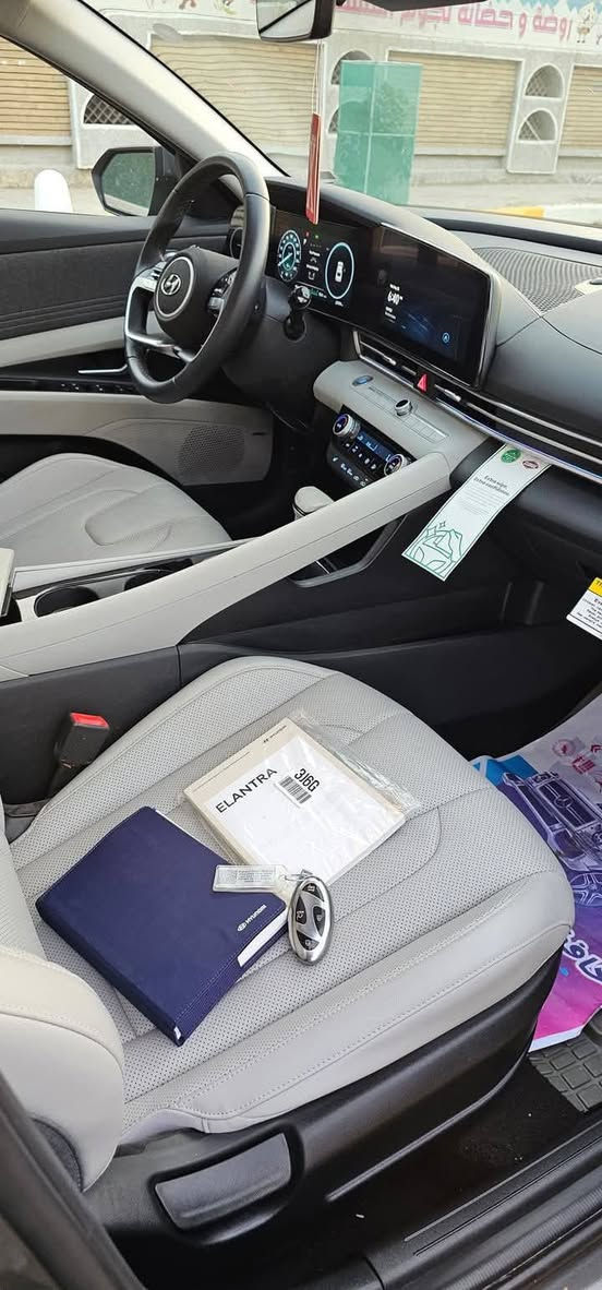 اللهم صلي على محمد وآل محمد 
النترا 2024
لمتد واحد علا واحد📍 
حادثة جاملغ امامي
ماشية20 الف
مكان السيارة بغداد 
السعر175
للستفسار ***********
