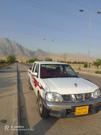 نيسان • ٢٠٠٦ • أحمر
