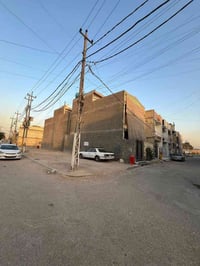 ‏قطعة زراعي سند 25 بيها قرار محكمة مساحه100متر ركن  باقية بس هية ممبني...