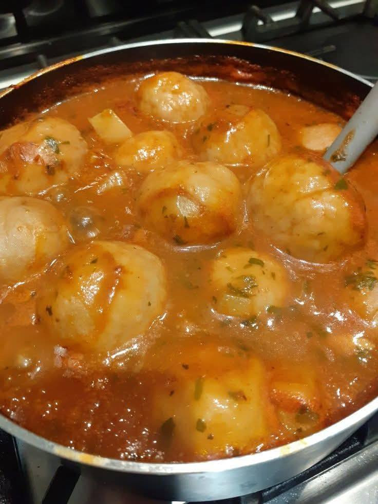 اللهم صلي على محمد وال محمد
بمناسبة حلول شهر رمضان المبارك
اقدملكم عرض لمدة اسبوع سارعو الحجز
20كبة تمن
20كبة سلك
20بورك لحم/دجاج/جبن
20لحم بعجين
20كباب عروك
20فطاير لحم/دجاج/جبن
10مني بيتزا 
كل هذا ب45الف فقط والتوصيل مجاني 
للحجز والاستفسار مراسلة الصفحه


**إذا كنت صاحب هذا الإعلان وتريد حذفه لأي سبب، رجاءا أرسل رسالة إلى الدعم الفني**