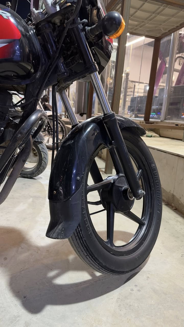 بوكسر 21 طالعه ب 22 مرقم كربلاء تحويل ثاني يوم الدراجة مكفولة تواصل ماسنجر او واتساب او اتصال ***********
السعر 1700
