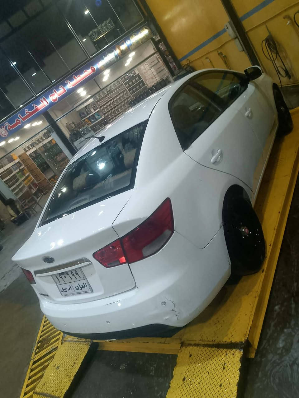 سيراتو 11أربيل شبه مكفوله من صبغ بيه ربع قطعه باقي مكفول سعر90قفل مكلف بل نشر رقم صاحب السيارة ***********
