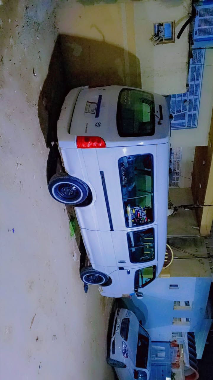 السلام عليكم جنبي حره للبيع دوشمه كير إكسن مكينه جددد تخم تاير جديد
بيه فقط الهلات خياس سنويه 2019 ساقطه 

المكان نجف ‏‪‪0781 877 4786‬‬‏
