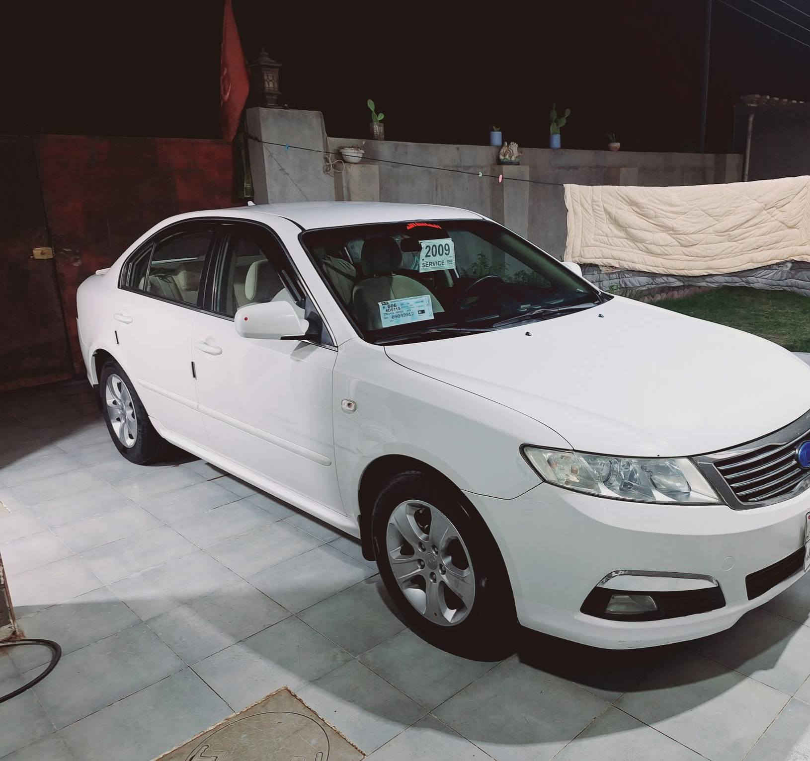 السلام عليكم وبتما خليجي ٢٠٠٩ سيارة مكفوله كفاله عامه
رقم اربيل دولي بسمي تريد تحويل تريد وكاله وصاعده هزه 
سياره نظيفيه بمعنى كلمه  
جرس 🔔 انذار على ١٢٠
سنترلك على ل ٤٠ تقفل سياره
تخم تاير جديد 
باتري جديد 
مكينه وكير مكفولات 
السعر ١٤٠ وبيها مجال 
مكاني بغداد المحموديه 
الاتصال ***********
***********
