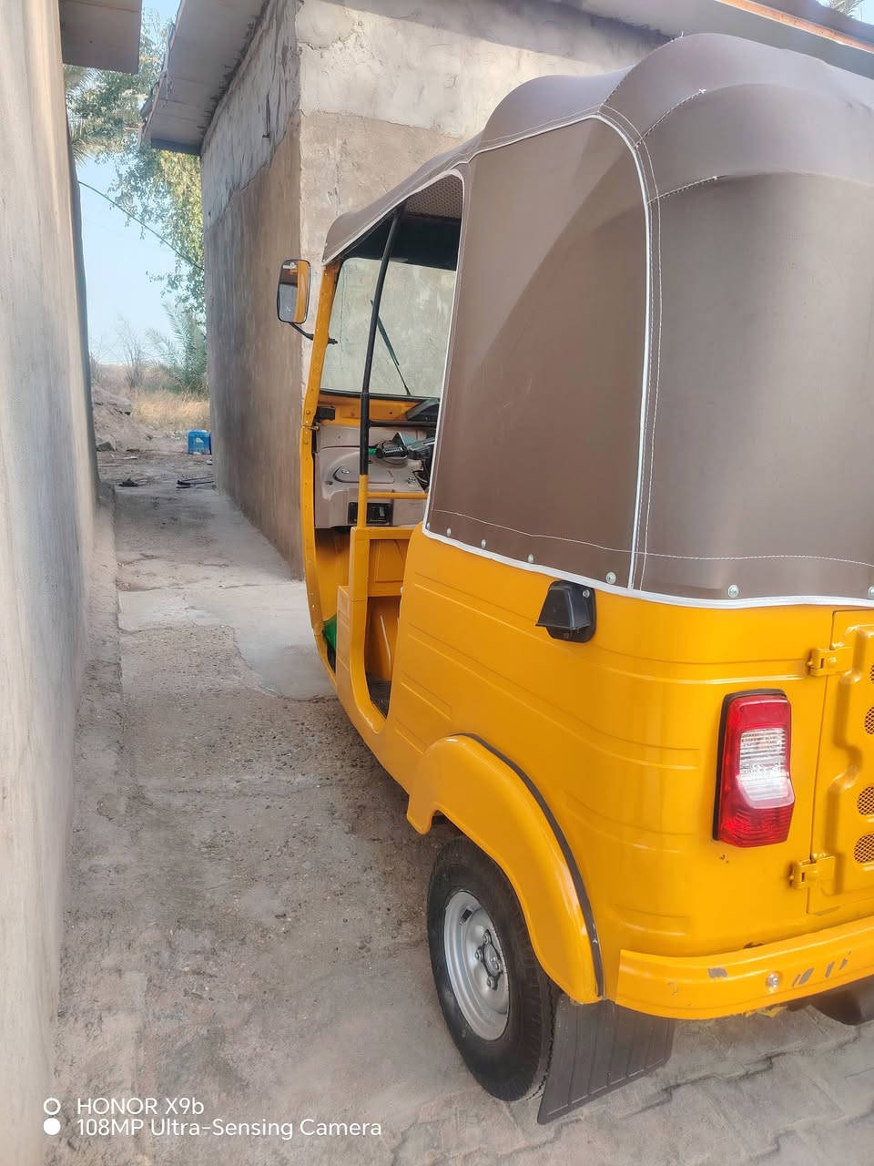 السلام عليكم باجاج 19 رقم وسنويه انكليزي تحويل وين ما تريد كشر صبغ عام بدون ضربه قويه بس لغد شويه
تكتك جديده خير من الله العنوان المحمودية حي العسكري ***********   سعر خاص ***********
