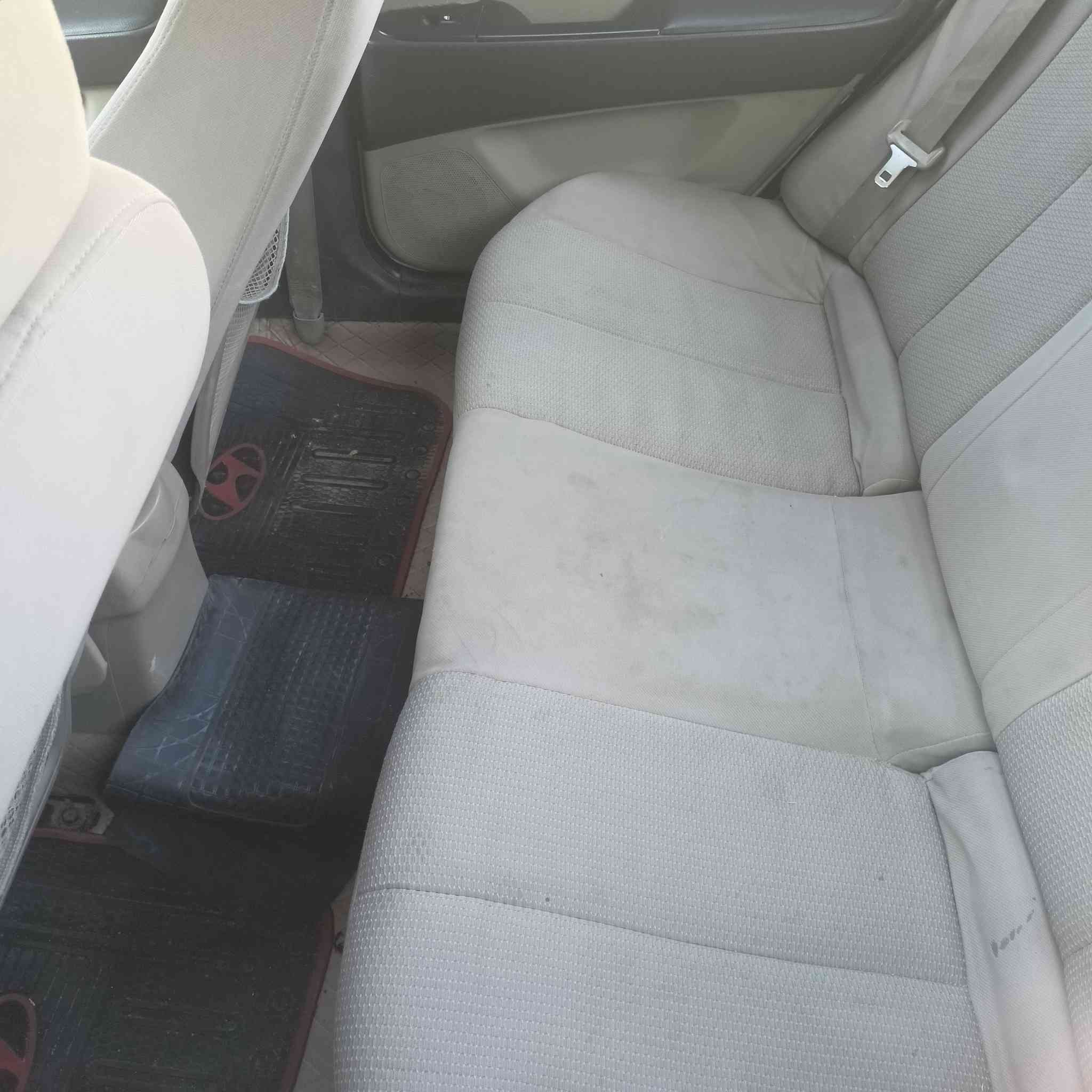 الانترى صابونة موديل 9 كفالة ضربة بية مكانات صبغ 
حدادة امامي خلفي وتخم تاير خط ابيض شاشة محرك 1600 دكشن عالي گير مكفول تبريد نقص غاز 
سعر 95 مكان البصره ***********
