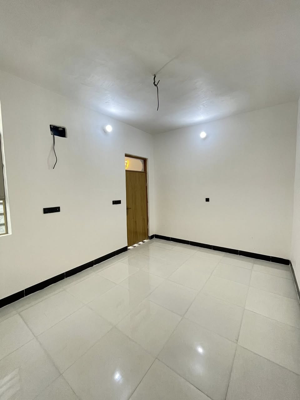 سلام 🙋‍♂️ 

#دار_مساحه_٥٠ _م

طابو زراعي سند ٢٥ صرف

النجف #ملحق ميسان خلف سكله الكرعاوي 
السعر (٢٤) مع المجال 
بناء ممتاز 
بناء ممتاز 

درجه اولى ) 
 ***********
