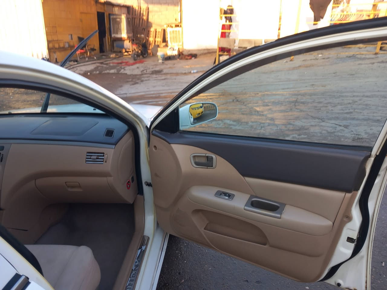 السلام عليكم شيري اي فايف موديل 2012 الدورة الاثوريين 44$
***********
