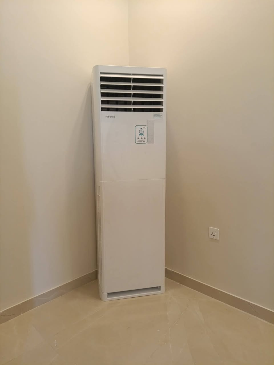 🚨❄️ عرض قوي ومحدود لتجهيز أجهزة التبريد والتكييف ❄️

إذا تريد تبريد مضمون بالصيف 🔥 وراحة بدون مشاكل…
إحنا نوفر لك الحل الكامل⚡

🔹 تجهيز جميع أنواع أجهزة التبريد والتكييف:
✔️ جداري (سبلت) ❄️
✔️ عمودي 🧊
✔️ سقفي 🏢

📌 جميع الماركات الأصلية وبمواصفات عالية:
⚡ عادي (On/Off)
⚡ إنفيرتر (توفير طاقة + يشتغل بثبات على المولد 🔋⚙️)

💰 لا تشيل هم السعر بعد اليوم:
✔️ نقدًا
✔️ أو تقسيط مريح يناسب وضعك 💸

🛡️ ليش تختارنا؟
✔️ ضمان صيانة حقيقي لمدة 3 سنوات
✔️ خبرة هندسية مو بس بيع (اختيار + تركيب + تشغيل صحيح) 
✔️ نضمنلك جهاز يبرد فعلاً مو بس اسم ❄️

📍 الخدمة تشمل:
شمال واسط + الصويرة (صورة خاصة)

📞 لا تضيع الفرصة!

احجز جهازك اليوم قبل زخم الصيف 🔥

📲 راسلنا على الصفحة أو اتصل مباشرة:

المهندس حسين الزبيدي   /   ***********

...
