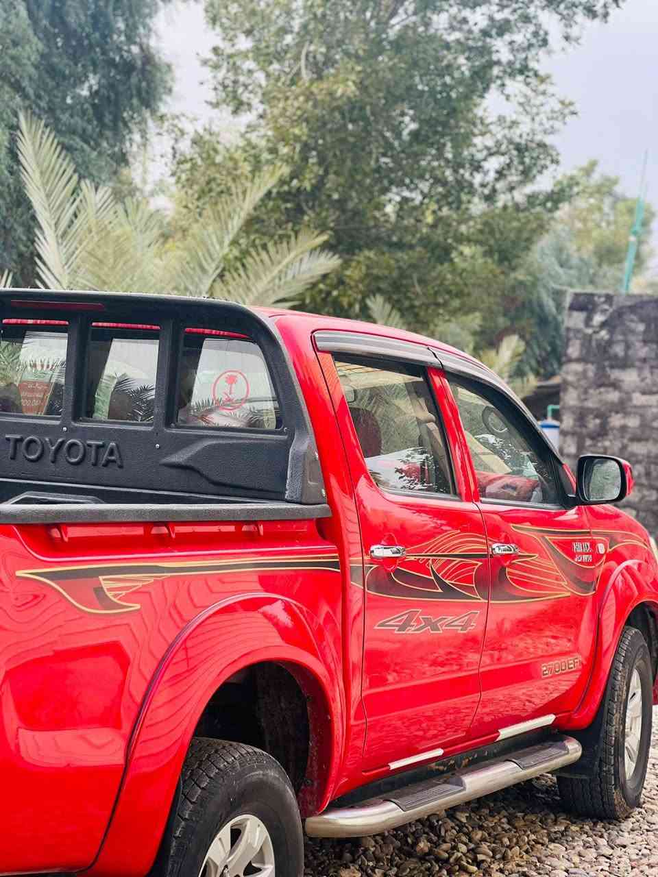 سلام عليكم 
هايلوكس فور ويل موديل 2010 كير اوتو ماتيك رقم اربيل بيه بارد بسيط ماشر  السعر 185الإتصال ***********
