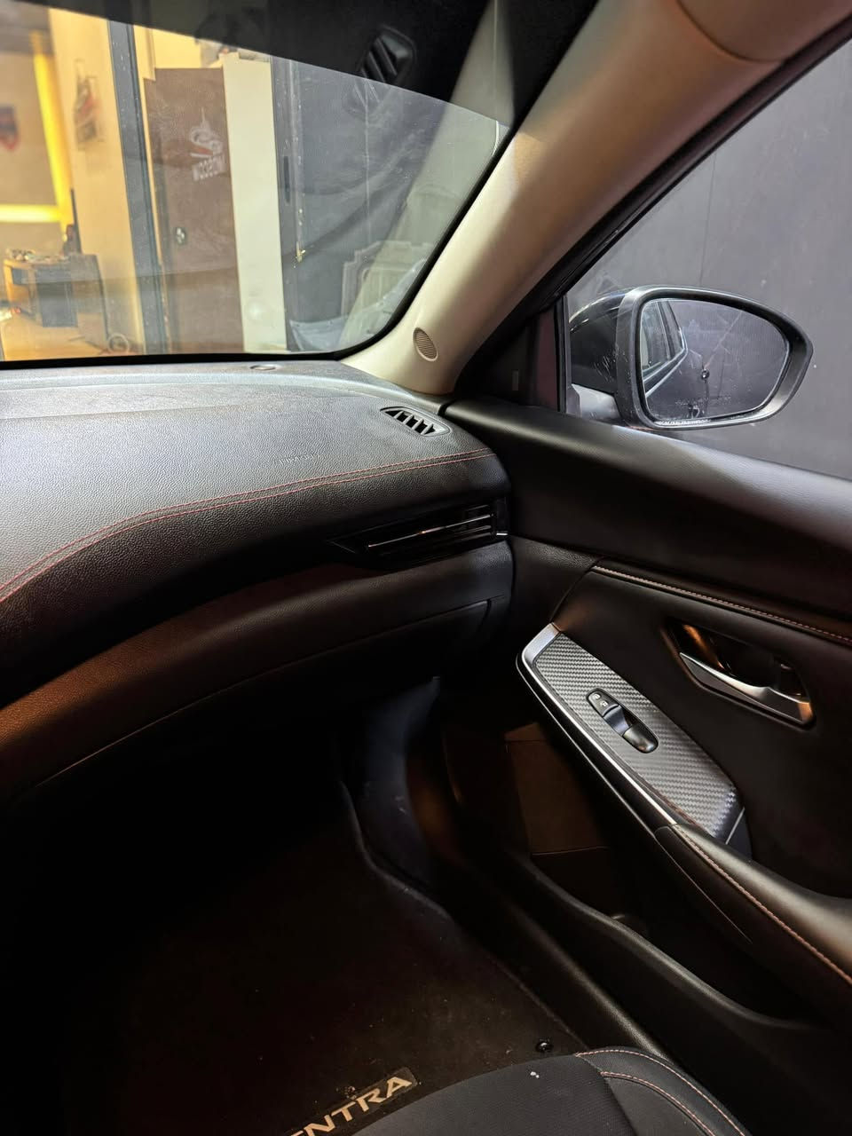 للبيع 
سنترا 2025 
Sr ماشية 15 الف فقط 
محرك cc2000
السعر 136$
دخول جديد منفيس باسمي 
المواصفات 
رادار امامي / رادار جانبي / حساسات خلفية / بصمة / دخول ذكي / شاشة حجم كبير تدعم نظام كاربلي / كامرة خلفية / مري كهرباء / اوتو ستوب / تدفئة مقاعد / ويل كب / زنون / بكلايت خلفي لد / شاشة تبريد / داخل مطرز بالاحمر + جلد / تشغيل عن بعد / داخل كاربون فايبر  / عداد دجتل 
مكان السيارة كربلاء / خلف مستشفى الكفيل 
للاستفسار 
مهندس علي 
***********

