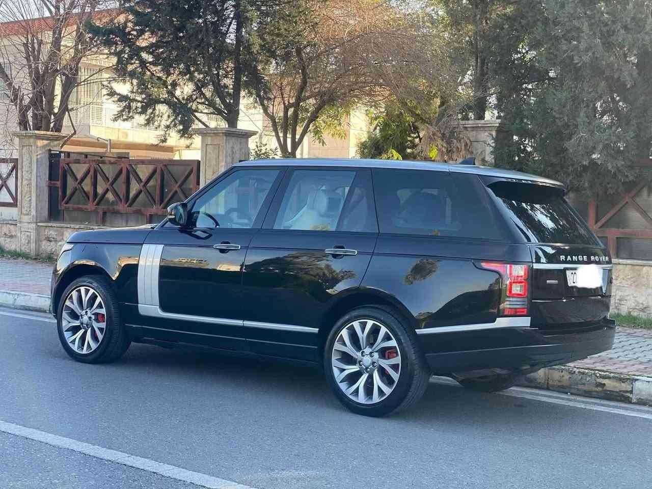 رانج روفر فوك صفر شركة سردار ضمان دولي 
نظافة 100/100 

سعر 290$ ورقة 

 ماشية فقط 98 الف حقيقي

فول فول مواصفات 
مكينة v8 سوبر جارج المرغوب  بشرط مامفتوح و لا مبدل على وضع الشركة 

موديل 2013

ابواب شفط 

شاشات خلفية مع سماعاتها بلادية شركة

سقف بانورما 

كشنات تدفئة تبريد خزن

بصمتين شركة 

صندوق شفط

مواصفات اخرة

بدون صبغ بدون تبديل بدون شخوط على وضع شركة

كير و محرك و كهربايات كلها شغال و شركة و بشرط

سنوية وفحص و هزة كلها جديد 
و تاخم تايرات جديد 

سعرها 290$ ورقة 

مكانها اربيل 

للاتصال 

***********

***********7 أربيل, العراق
