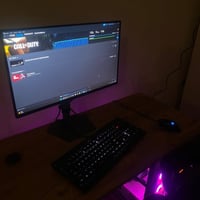 للبيع كيس و مونتر و ups الكيس  CPU: AMD 8400F TRY  GPU: rtx 3060 12gb ...