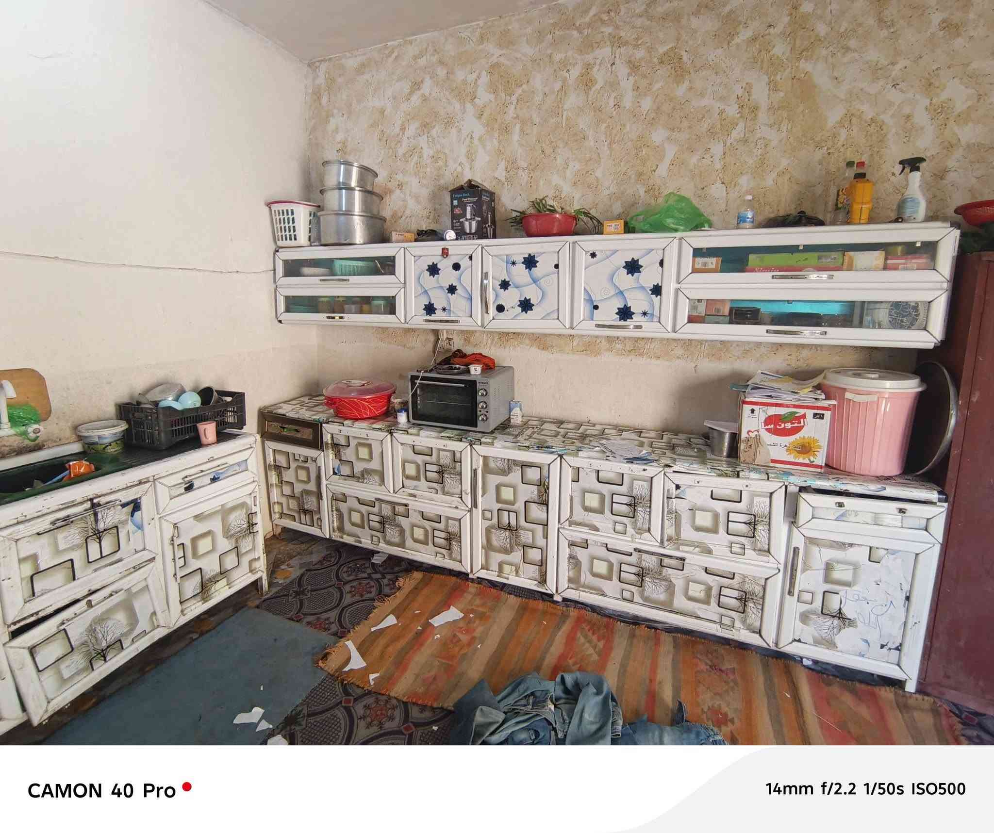 معرض المنيوم مستخدم للبيع  ***********
