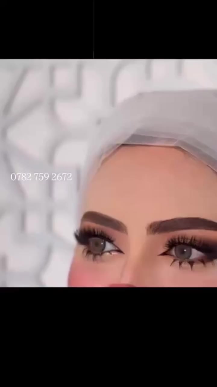 #صالون_لبنان_بيوتي
يسر صالوننا أن يقدم لكم عروض العيد الخاصة،لنمنحكم جمالاً يليق بفرحة العيد 💄�
#عروض العرائس عالم ثاني🤭❤️‍🔥
تجهيز عروسة عقد ٨٥ الف فقط🌸😋
#تجهيز كامل لعروسة يوم واحد مع البدلة ٢٥٠ الف 🔥 
تجهيز عروسة يومين مع البدلة
٣٥٠ الف فقط😋
العرض لفترة محدودةةة💙✨
*********** 📞
