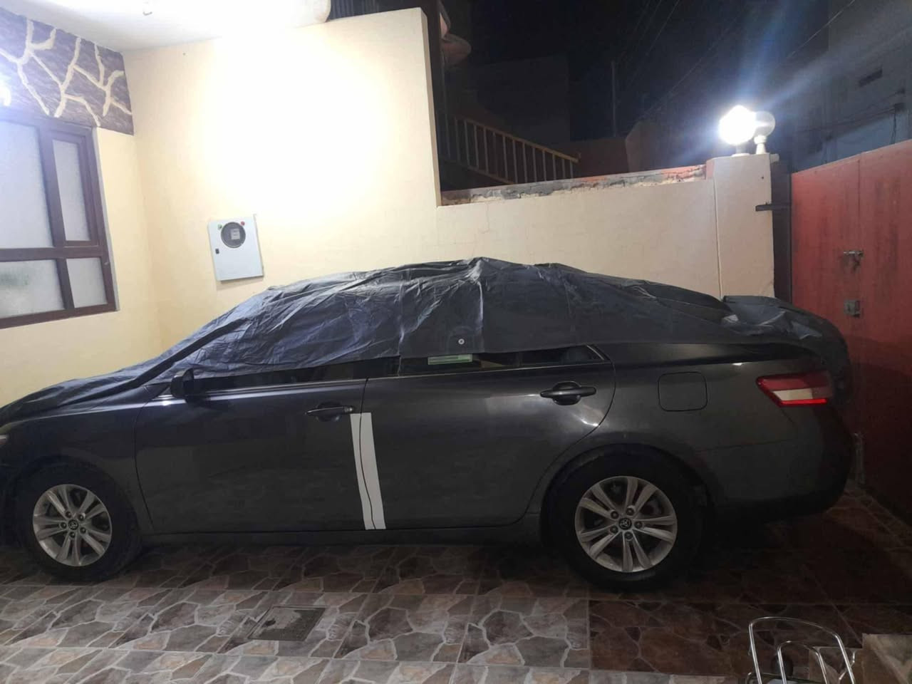 السلام عليكم عندي كامري لبيع 2011السعر117 بيهه مجال اشويه ***********
