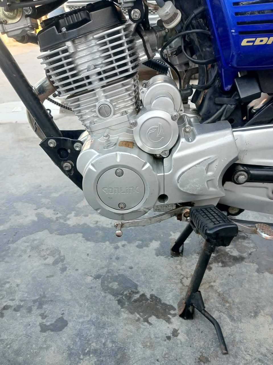 اسلام عليكم دراجه للبيع سونك موديل 23 اوراق اصوليه دراجه نضيفه أو حلوه شلعه أو معدل سلف نكره مكان محموديه السعر 575 أو بي مجال الشراي يتصل ***********
***********
